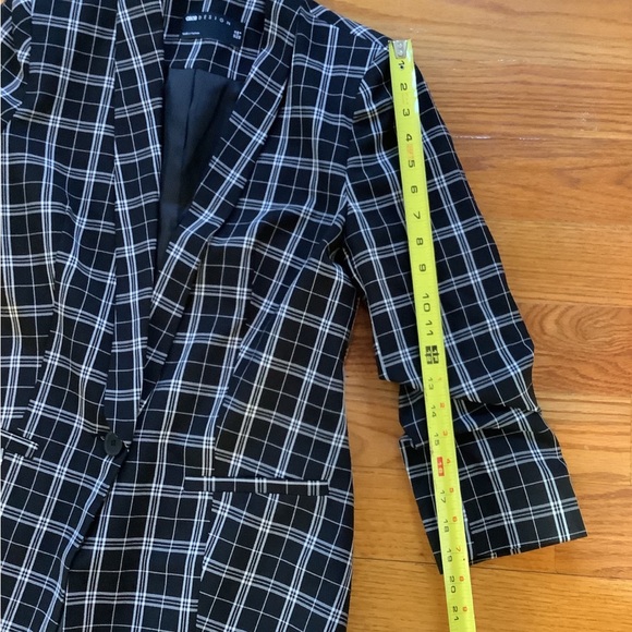 ASOS Design Black and White Windowpane Blazer Jacket Size 6 Oversized 1 Button - Picture 6 of 9